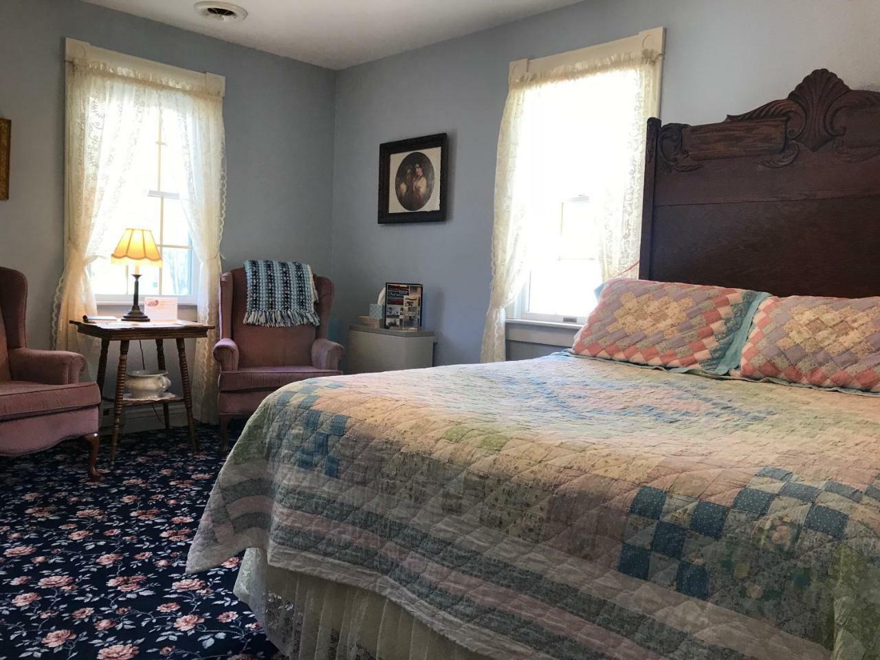 Andor Wenneson Historic Inn Peterson 외부 사진