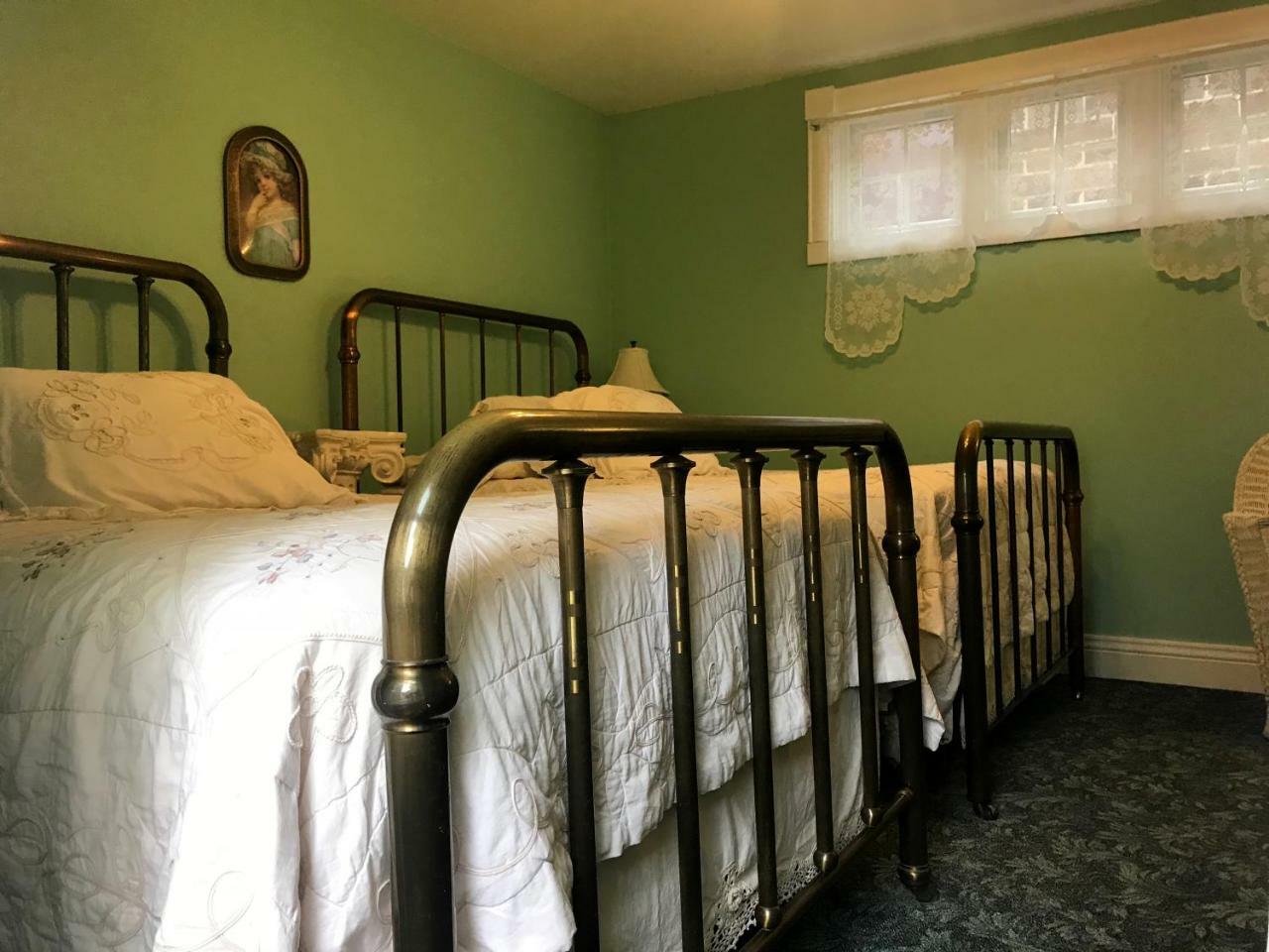 Andor Wenneson Historic Inn Peterson 외부 사진