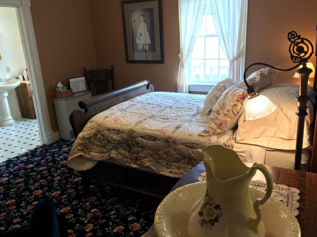 Andor Wenneson Historic Inn Peterson 외부 사진