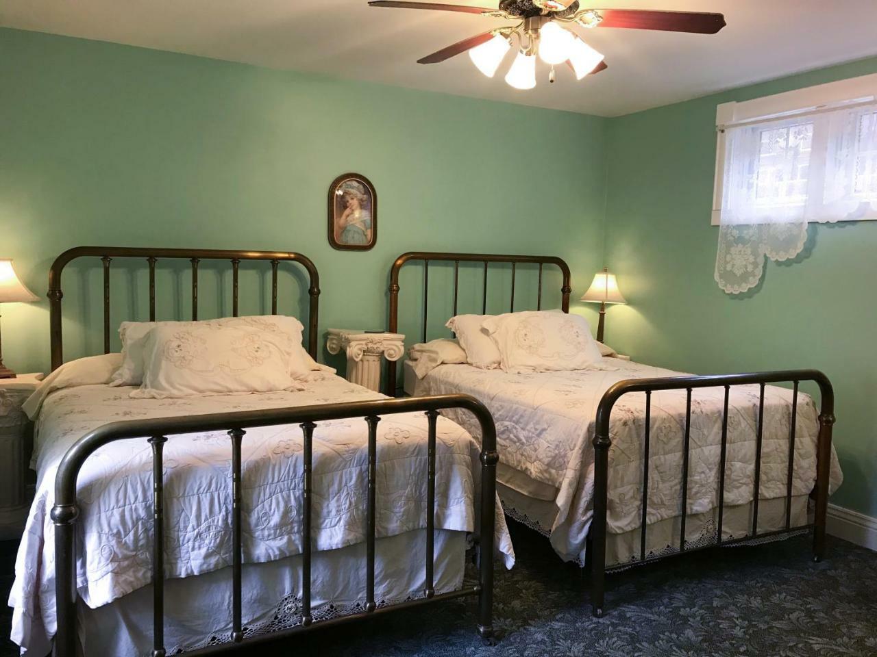 Andor Wenneson Historic Inn Peterson 외부 사진