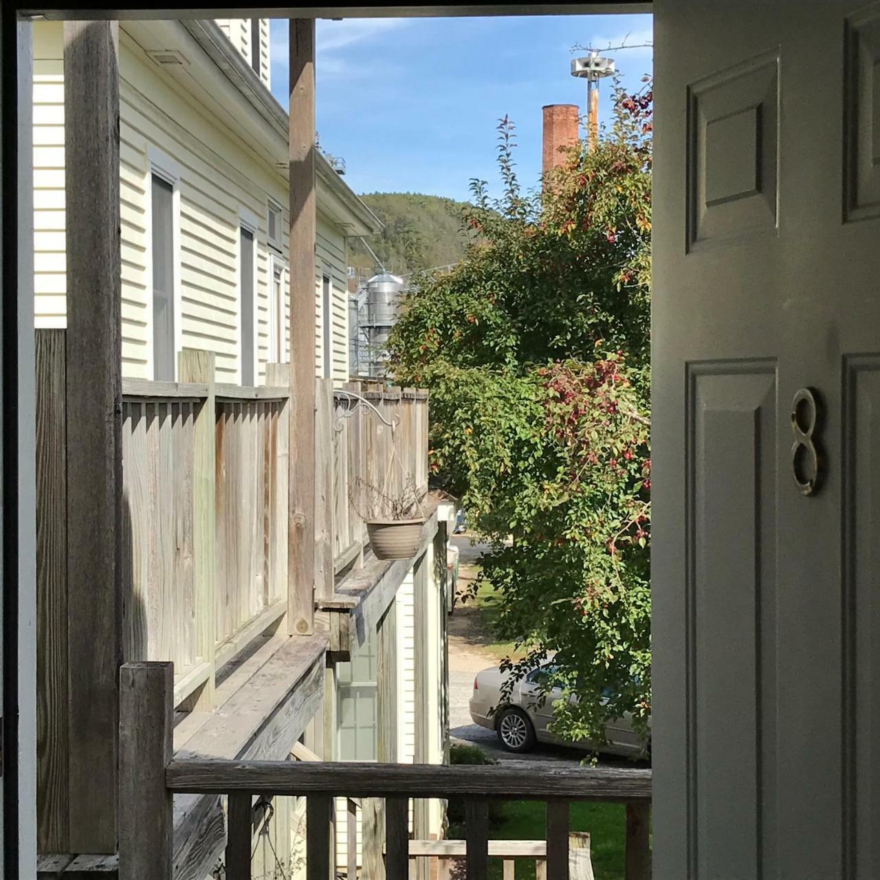 Andor Wenneson Historic Inn Peterson 외부 사진