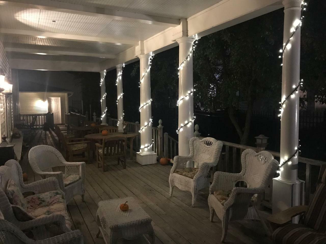 Andor Wenneson Historic Inn Peterson 외부 사진
