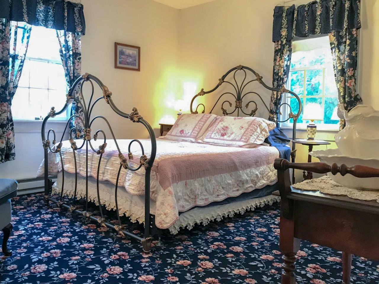 Andor Wenneson Historic Inn Peterson 외부 사진