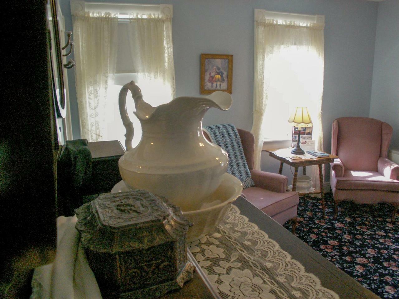 Andor Wenneson Historic Inn Peterson 외부 사진